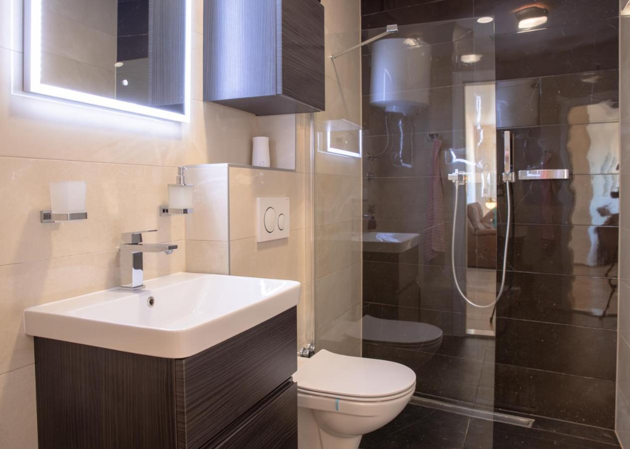 Apartman Perla มาคาร์สกา ภายนอก รูปภาพ